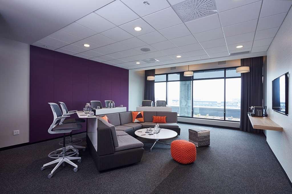 Hotel Escad Quartier Dix30 Brossard Fasiliteter bilde