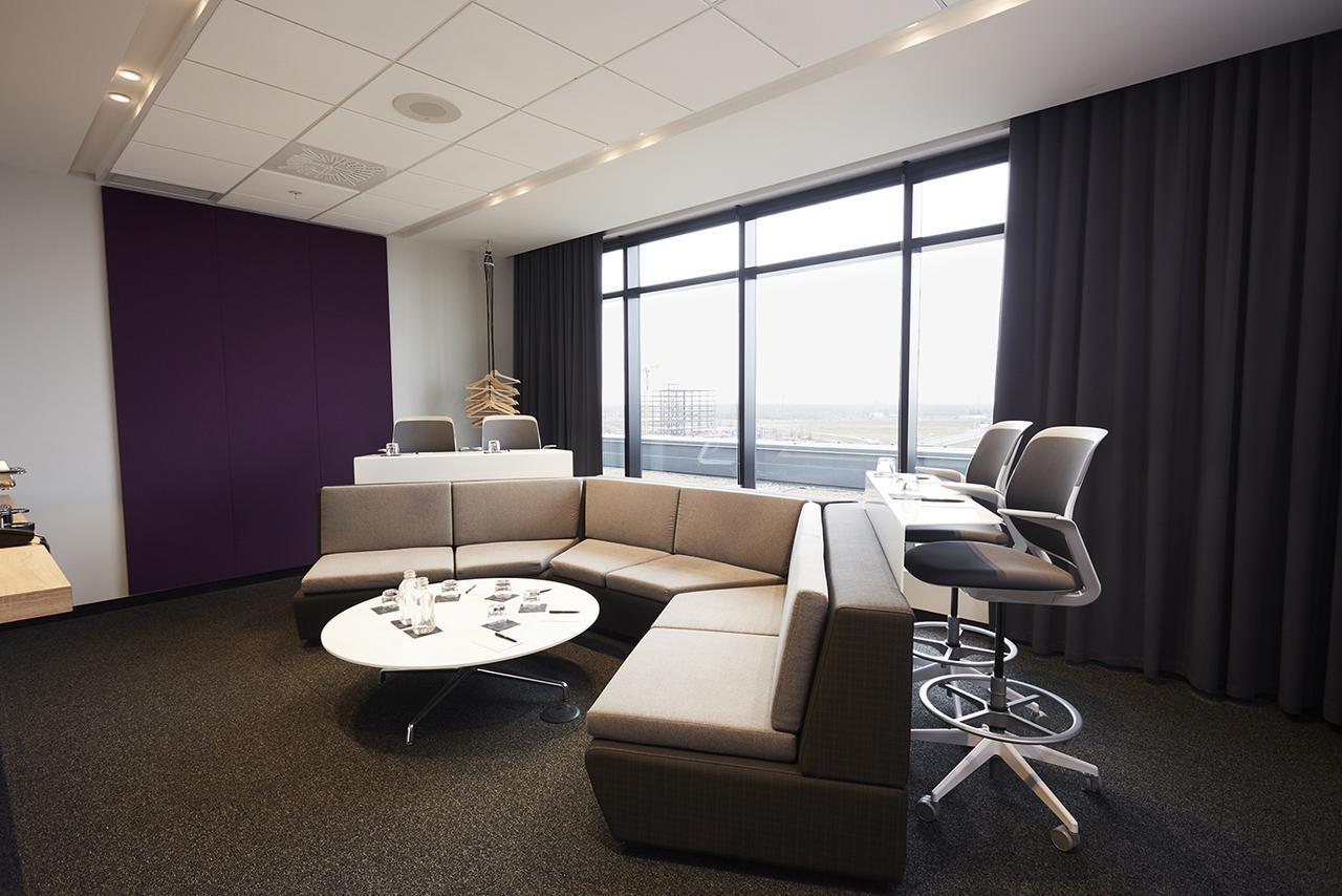 Hotel Escad Quartier Dix30 Brossard Eksteriør bilde