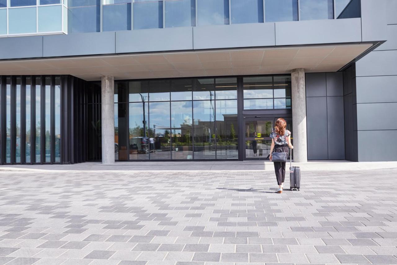 Hotel Escad Quartier Dix30 Brossard Eksteriør bilde